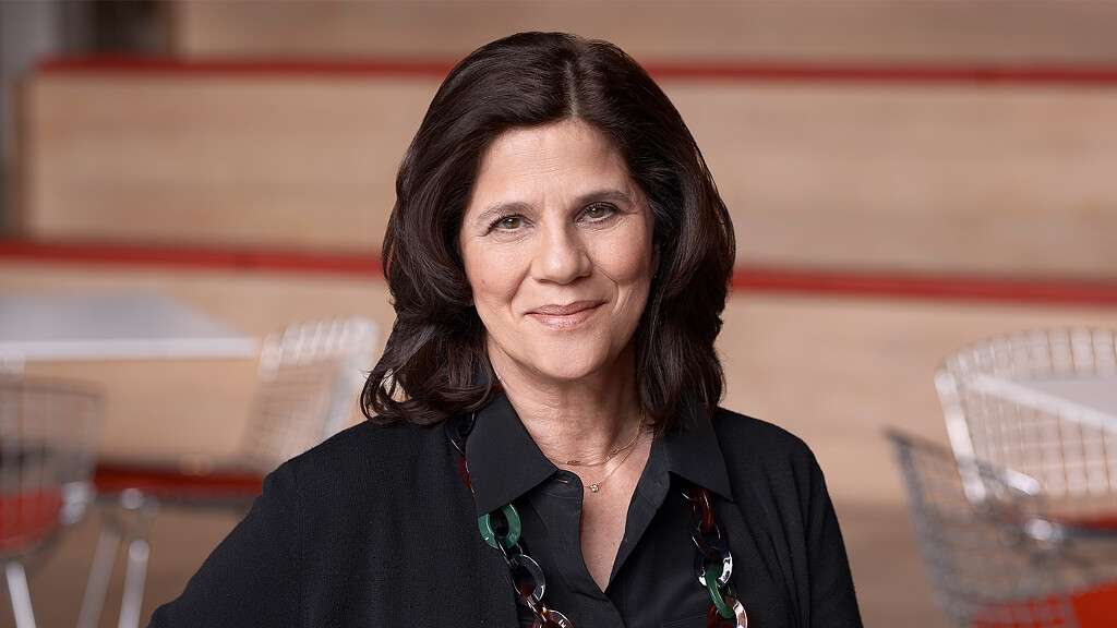 Barbara Dunn headshot