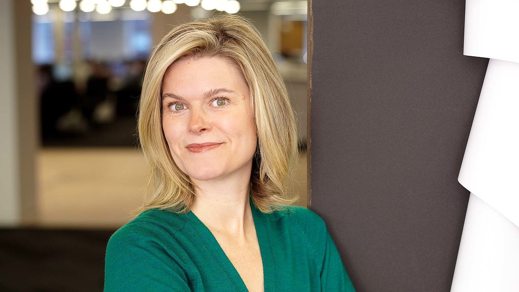 A woman with blonde hair.