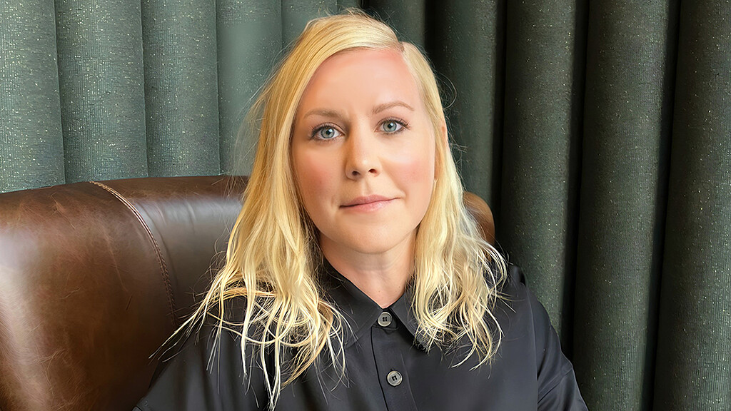 Kelly Dubisar headshot