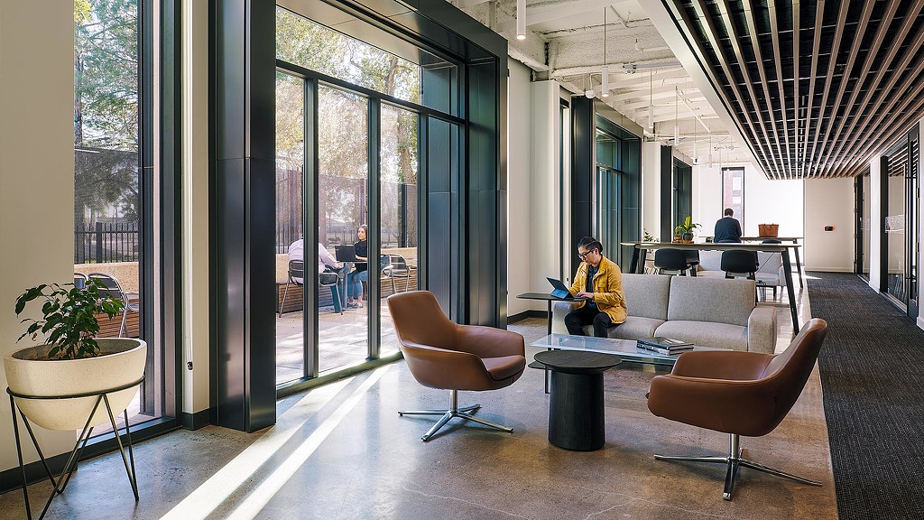 Arizona Department of Administration varied seating.