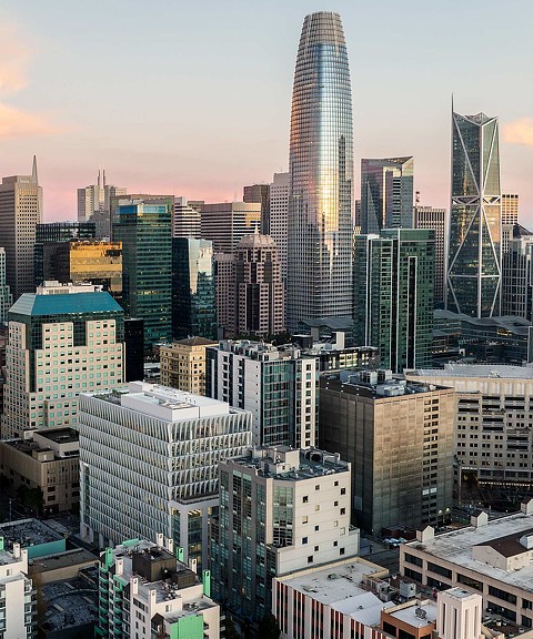 633 Folsom aerial view with San Francisco city skyline.