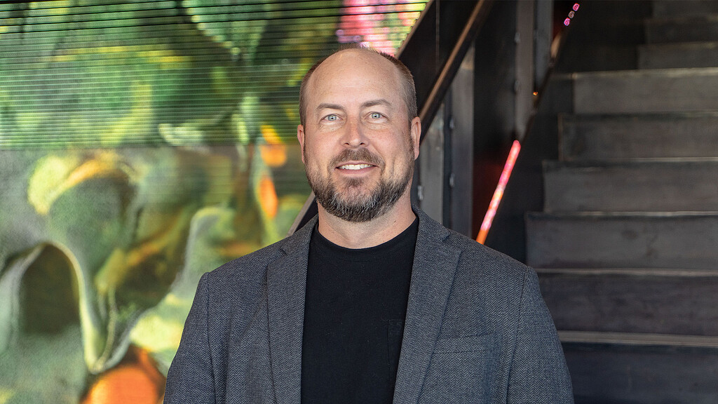 Travis Albrecht headshot