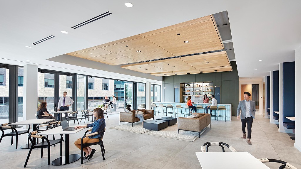 Bloc[83] Tower II cafe lounge with balcony