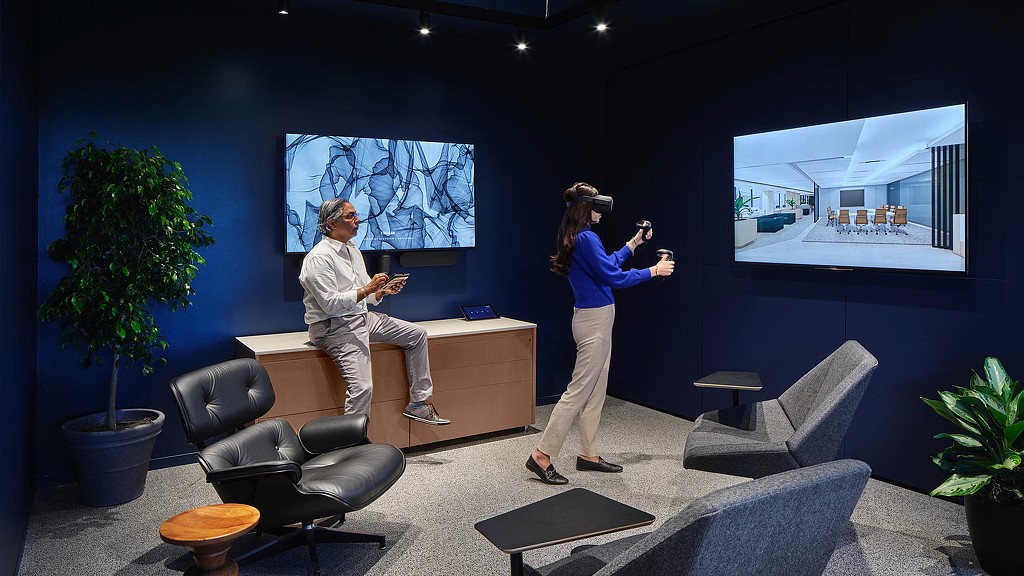 Bialek office VR room