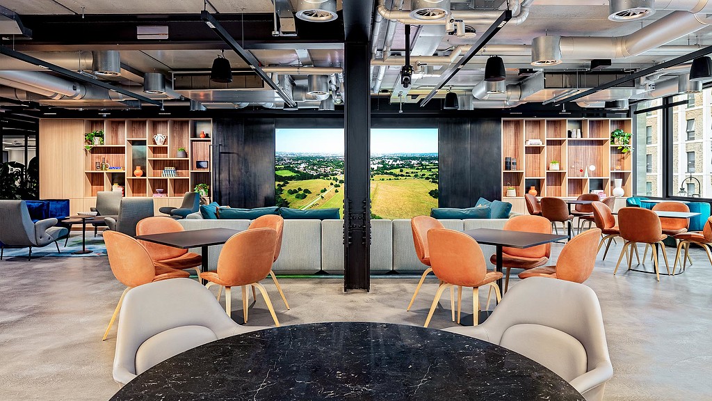 Financial services firm London headquarters collaboration space