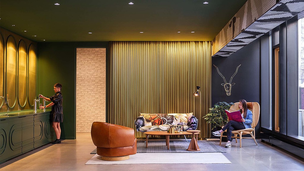 A person standing in a room.