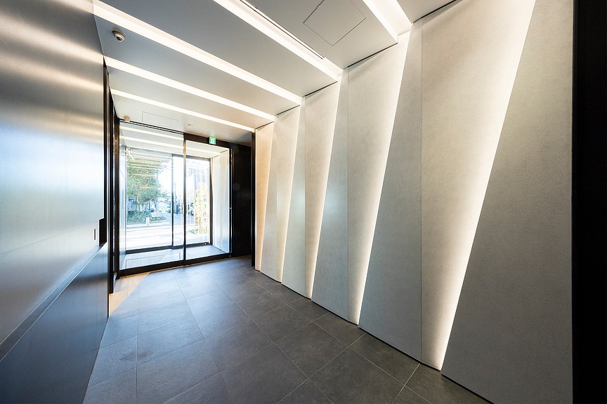 Bizflex offie building entrance hallway