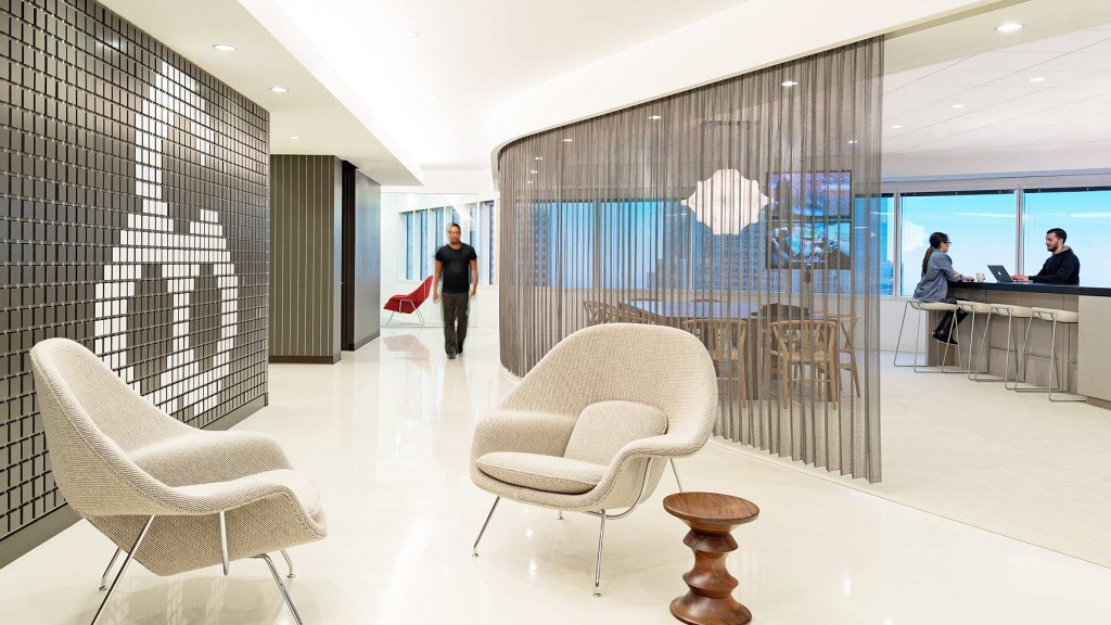 A room with chairs and a table.