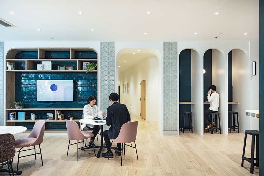 Hatsudai Center Building common space