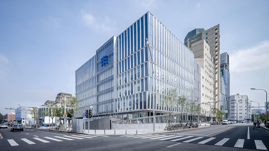 A large building with many windows.