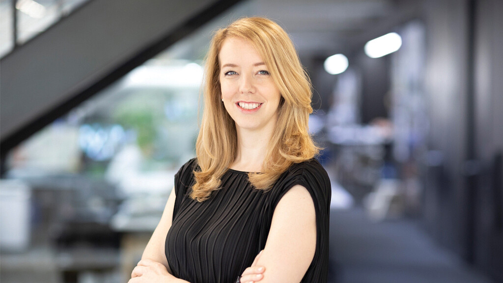 Kimberly Kelly headshot