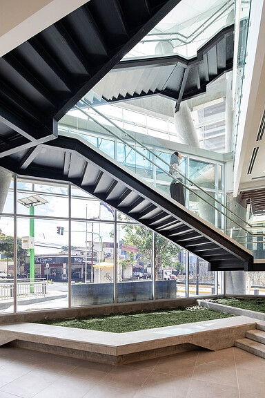 Torre Judicial interior staircase