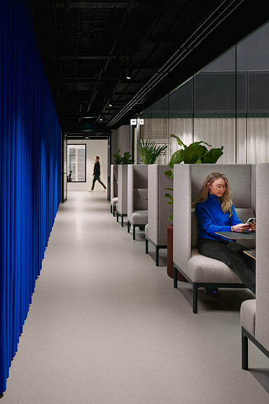 The Francis Crick Institute work booths