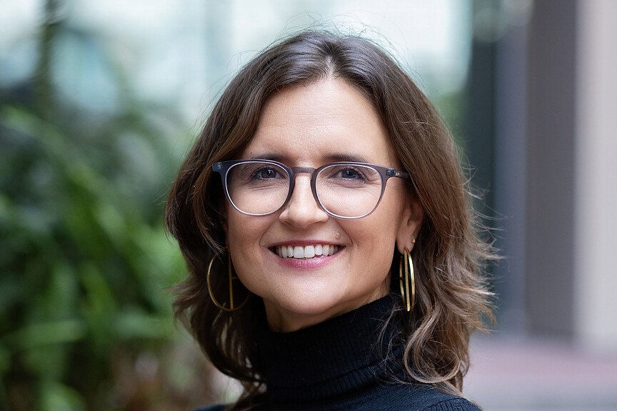 Amy Campbell headshot