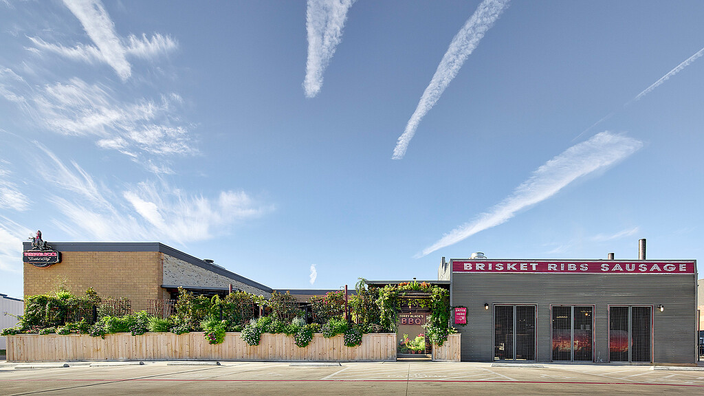 A building with a sign on it.