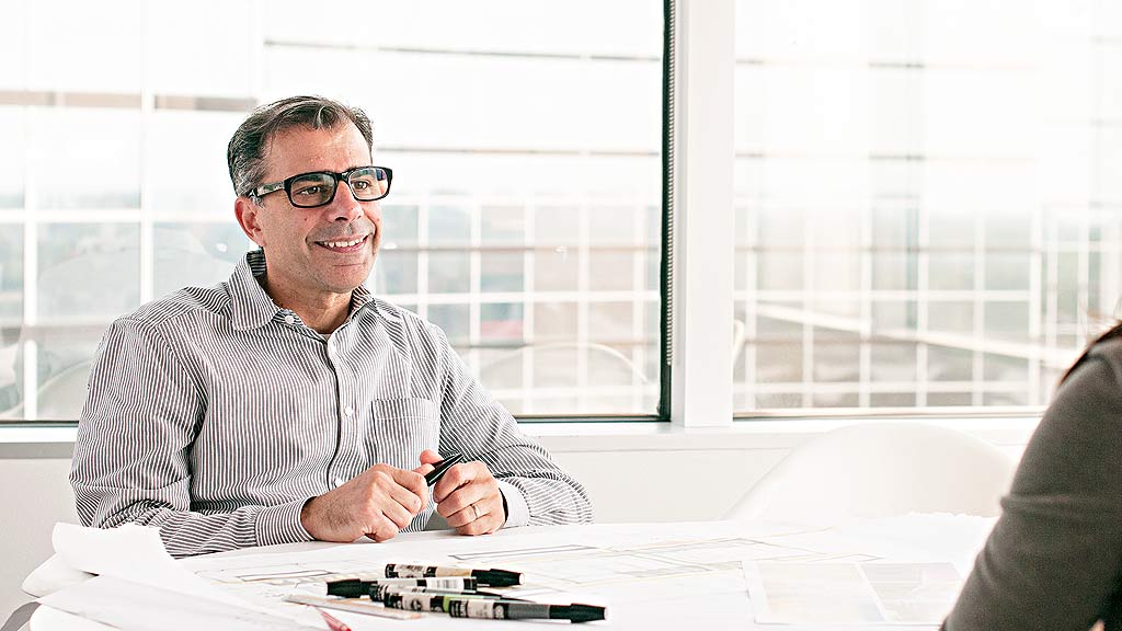 A photo of Paul Manno