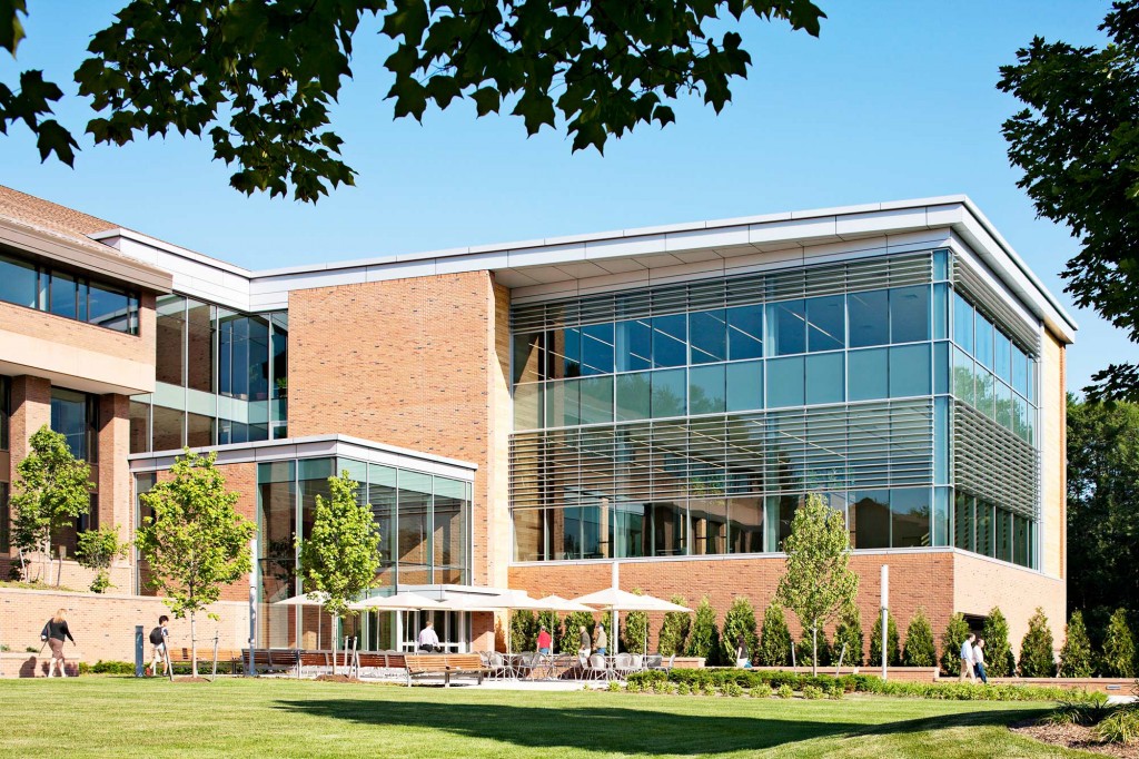 Greenfield Community College (gcc) 