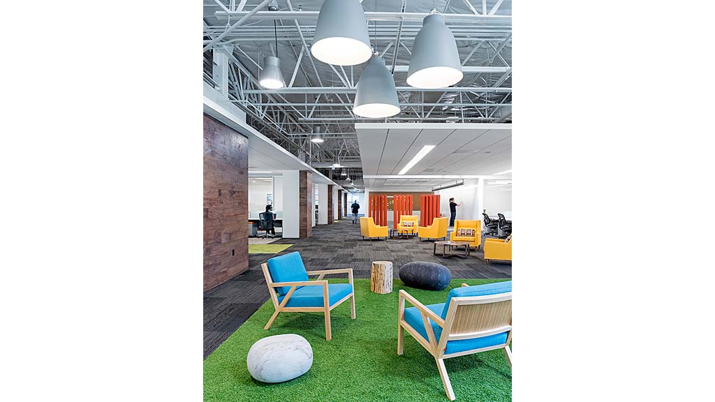 A room with chairs and a table.