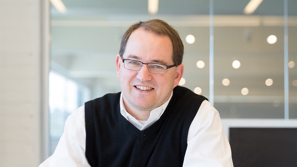 Shawn Reichart headshot