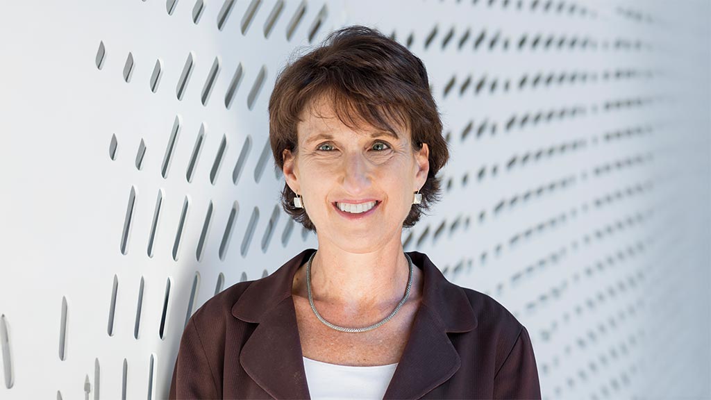 Deborah Shepley headshot