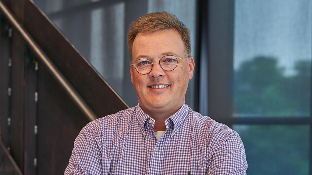 Pete Chalfant headshot