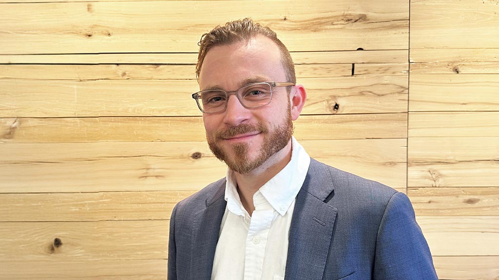 Erik Barth headshot