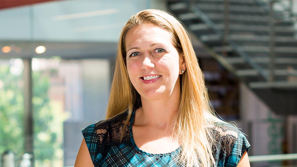 Kristi Sprinkel headshot