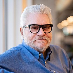 Stephen Swicegood headshot