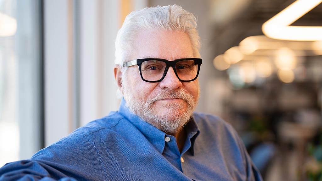 Stephen Swicegood headshot