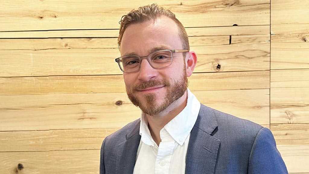 Erik Barth headshot