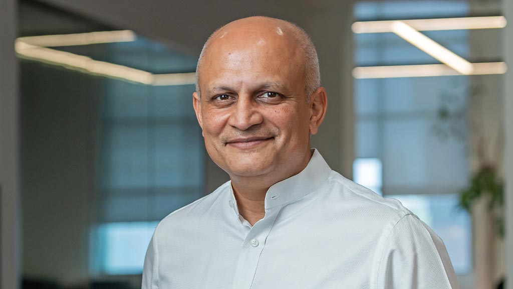 Raj Patel headshot