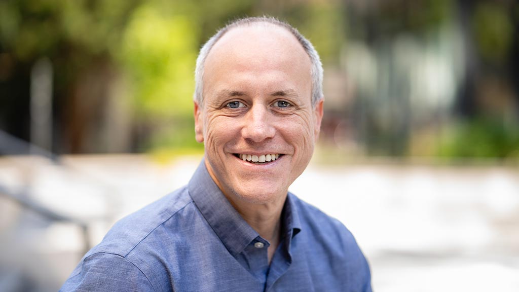 Scott Lahr headshot