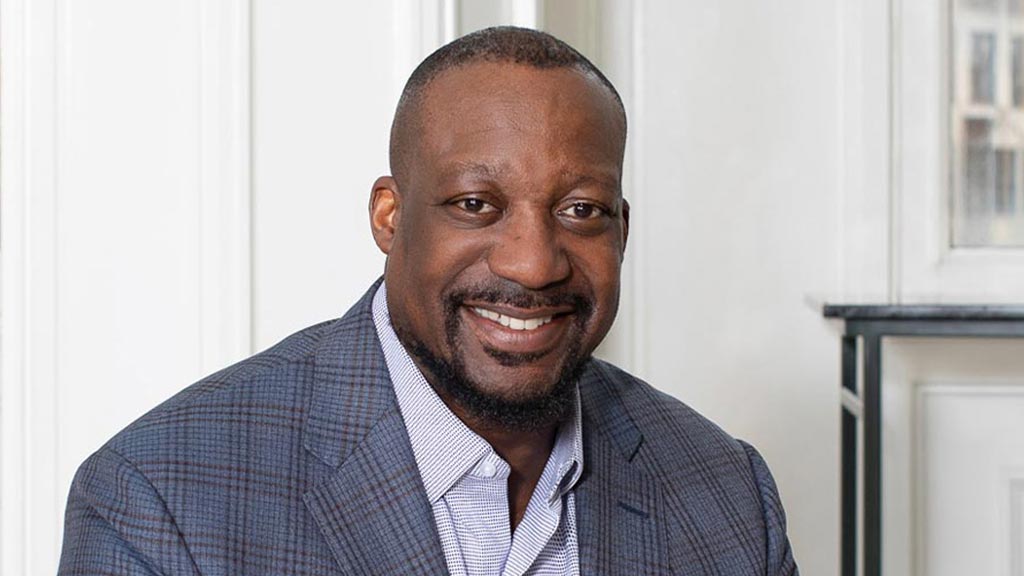 Andre Brumfield headshot