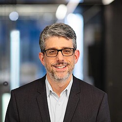 Andrew Powell headshot