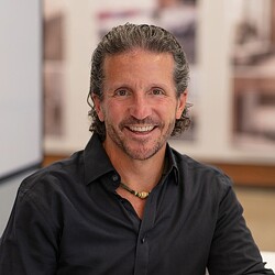 Michael Gatti headshot