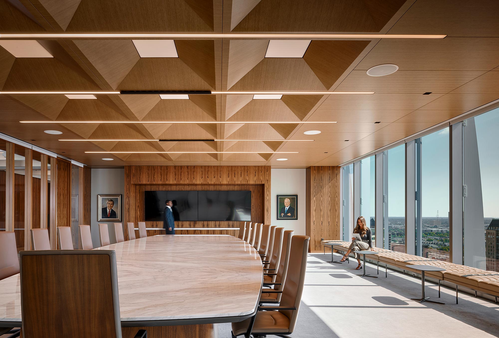 A room with tables and chairs.