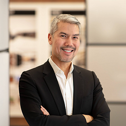 Valentin Lieu headshot