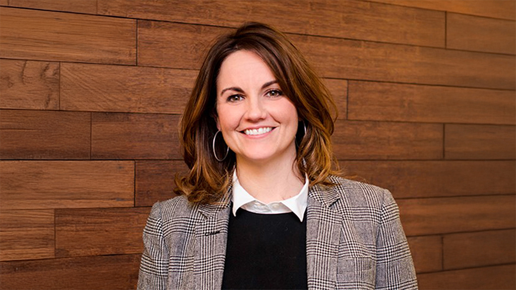 Colleen Harrington headshot