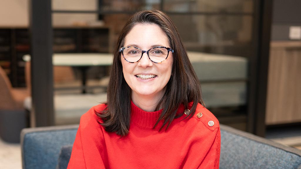 Jennifer Ellis headshot