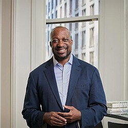 Andre Brumfield headshot