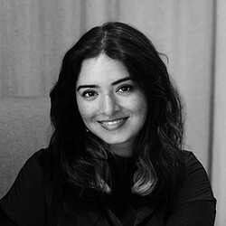 Faiza Mehmood headshot