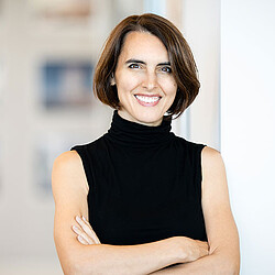 Bonnie Toland headshot