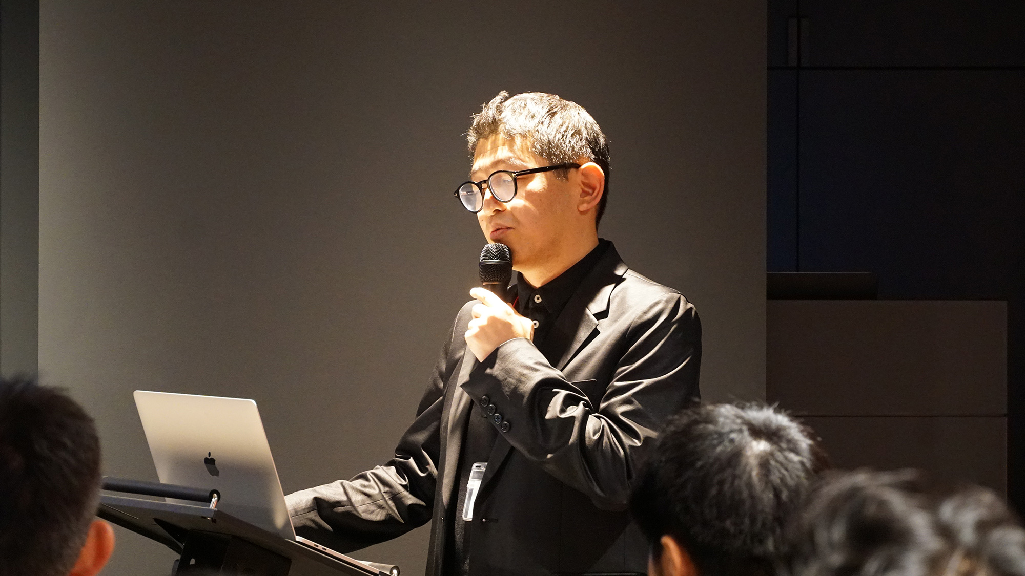 Daichi Amano speaks at Gensler Tokyo's Design Forecast event