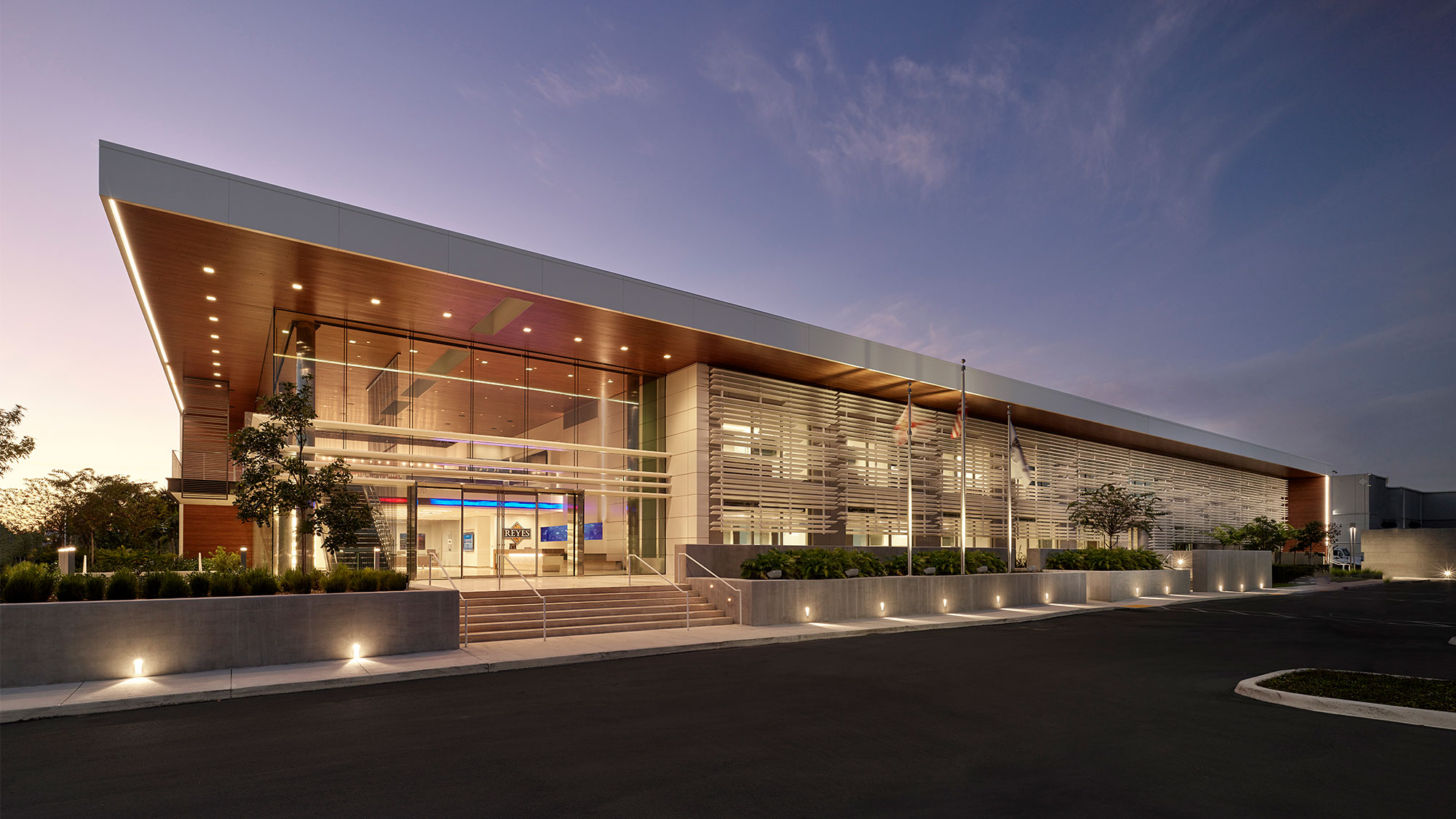 Gold Coast Beverage Headquarters Projects Gensler