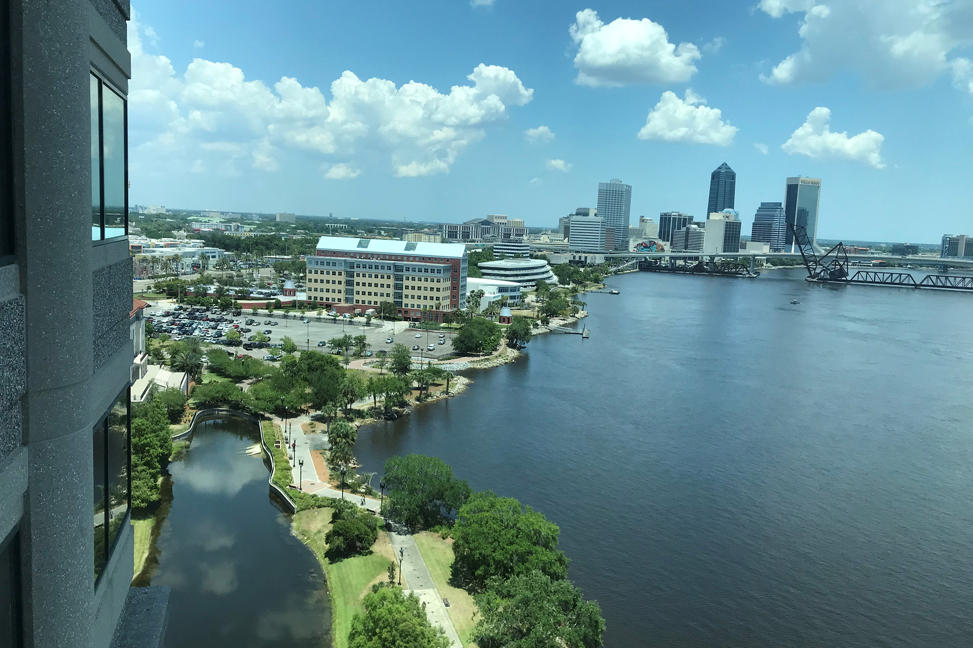 Designing a Climate-Ready Headquarters for FIS in Jacksonville