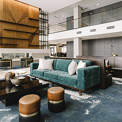 100 Stockton evening street view