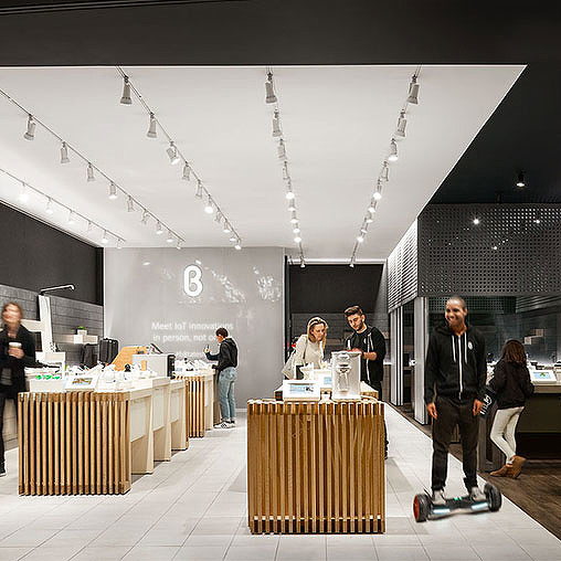 b8ta store.