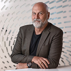 Keith Thompson headshot