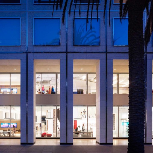 A building with many windows.