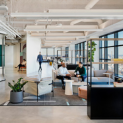 Verizon at The Hub | Projects | Gensler